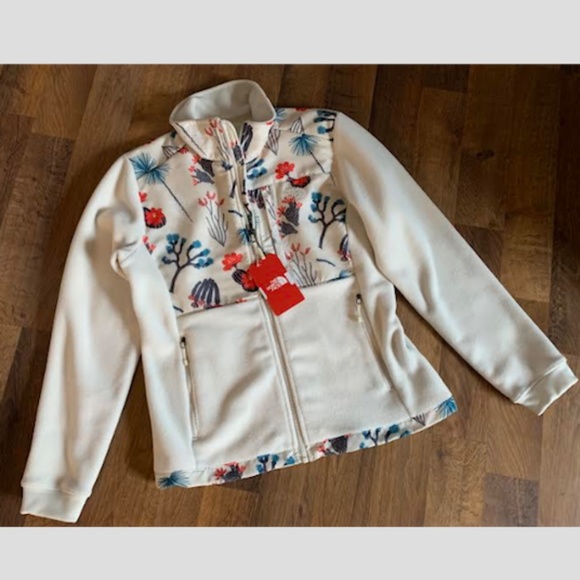 🆕 TNF Denali2 Sample - Picture 3 of 16